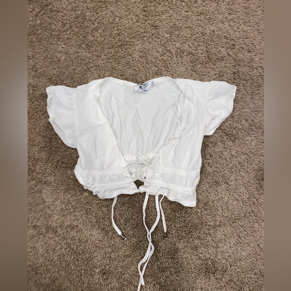 Princess Polly cropped tshirt
